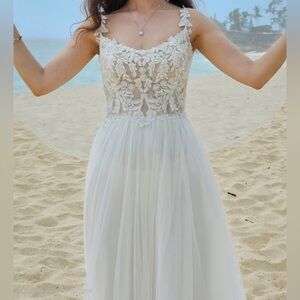 Justin Alexander's Adore collection